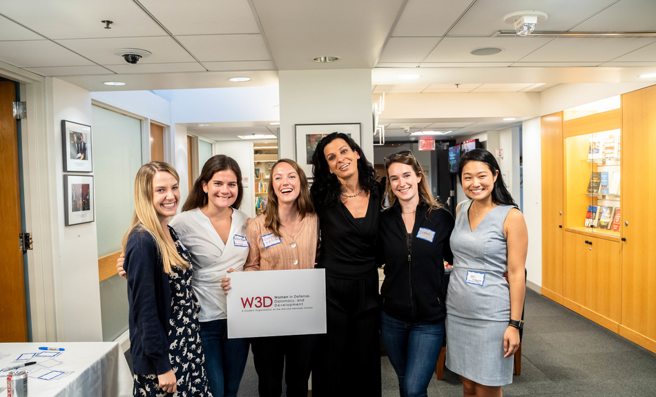 Leaders of W3D meet with Juliette Kayyem, Director of the Homeland Security Project and Belfer Senior Lecturer in International Security